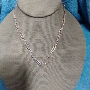 Elegant Goldtone Chain Necklace double vintage